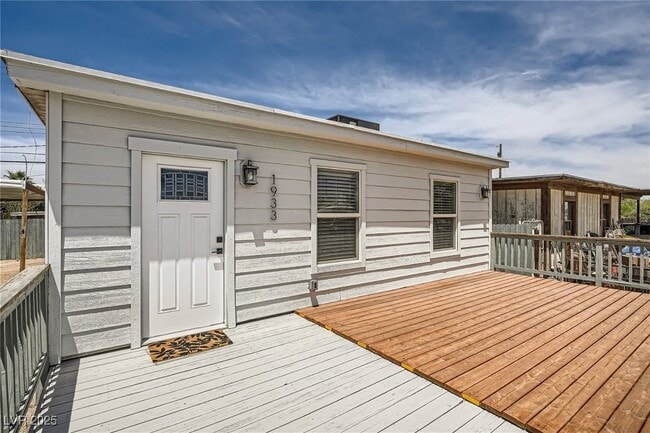 1933 Allen Ave in Henderson, NV - Foto de edificio - Building Photo