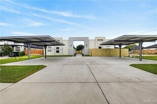 17 Monaco Dr in San Juan, TX - Building Photo
