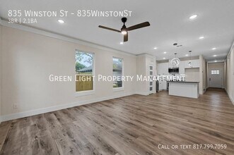 835 Winston St in Dallas, TX - Building Photo - Building Photo
