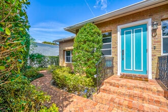 411 26th St in West Palm Beach, FL - Building Photo - Building Photo