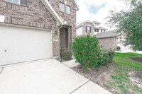 15307 Lake Powell Dr in Humble, TX - Building Photo - Building Photo