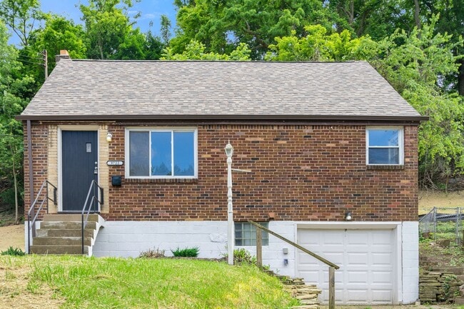 9722 Glendale Rd in Pittsburgh, PA - Building Photo - Building Photo