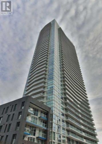 75-2575 Queens Wharf Rd in Toronto, ON - Building Photo