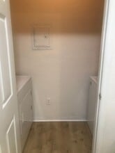 3615 Conroy Rd in Orlando, FL - Building Photo - Building Photo