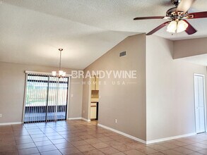 532 Blackstone Ave in Deltona, FL - Building Photo - Building Photo