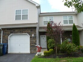 28 Santa Rosa Ln in Tinton Falls, NJ - Building Photo