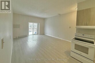 11 Main St in Bluewater, ON - Building Photo - Building Photo