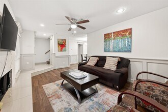 3684 Ocee St in Houston, TX - Building Photo - Building Photo