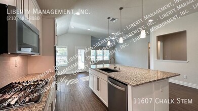 11607 Chalk Stem in Schertz, TX - Building Photo - Building Photo