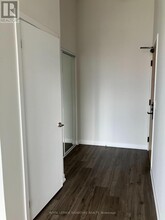 25 Nicholas Ave in Toronto, ON - Building Photo - Building Photo