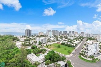 777 Bayshore Dr in Fort Lauderdale, FL - Foto de edificio - Building Photo