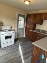 427 S Prairie Ave in Sioux Falls, SD - Building Photo - Building Photo