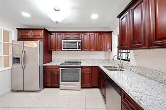 4260 NW 173rd Dr in Miami Gardens, FL - Building Photo - Building Photo