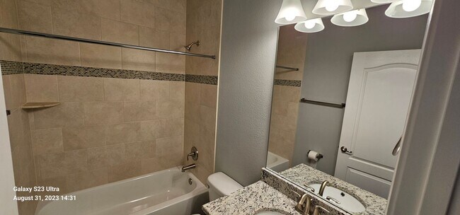 52 Richmond Dr in Palm Coast, FL - Building Photo - Building Photo