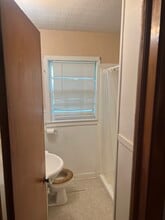 667 Highland Ave in Salina, KS - Building Photo - Building Photo