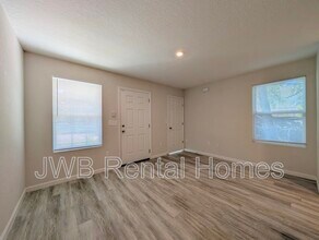 1016 Spearing St in Jacksonville, FL - Building Photo - Building Photo