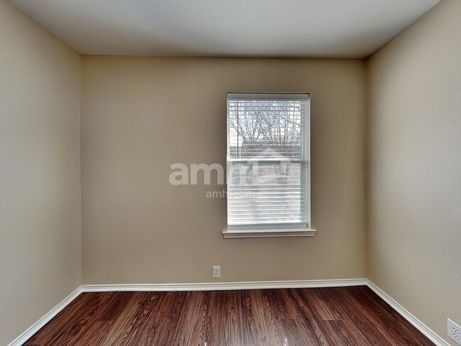 property at 2502 Quail Ridge Rd