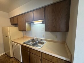 Hillside Apartments in Bowling Green, KY - Foto de edificio - Interior Photo