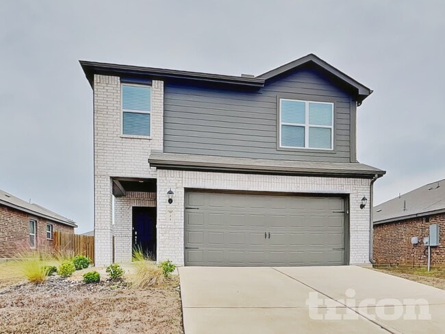 property at 921 Mallorie Ln