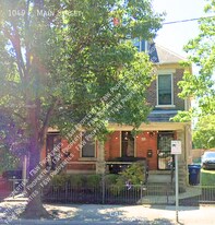 1049 E Main St in Columbus, OH - Building Photo