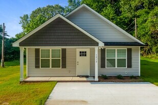 1012 Kansas St in Kannapolis, NC - Building Photo