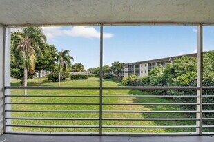 2200 Springdale Blvd in Palm Springs, FL - Building Photo