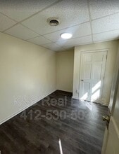 341 Orchard Pl in Pittsburgh, PA - Building Photo - Building Photo
