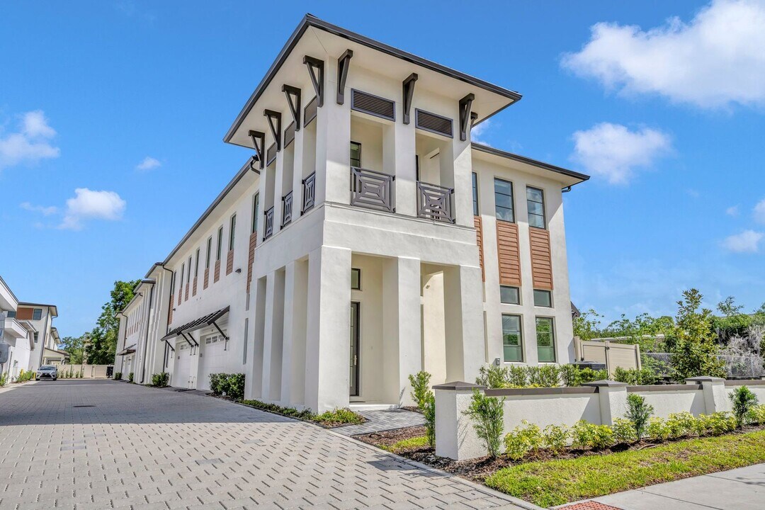 501 W Canton Ave in Winter Park, FL - Building Photo