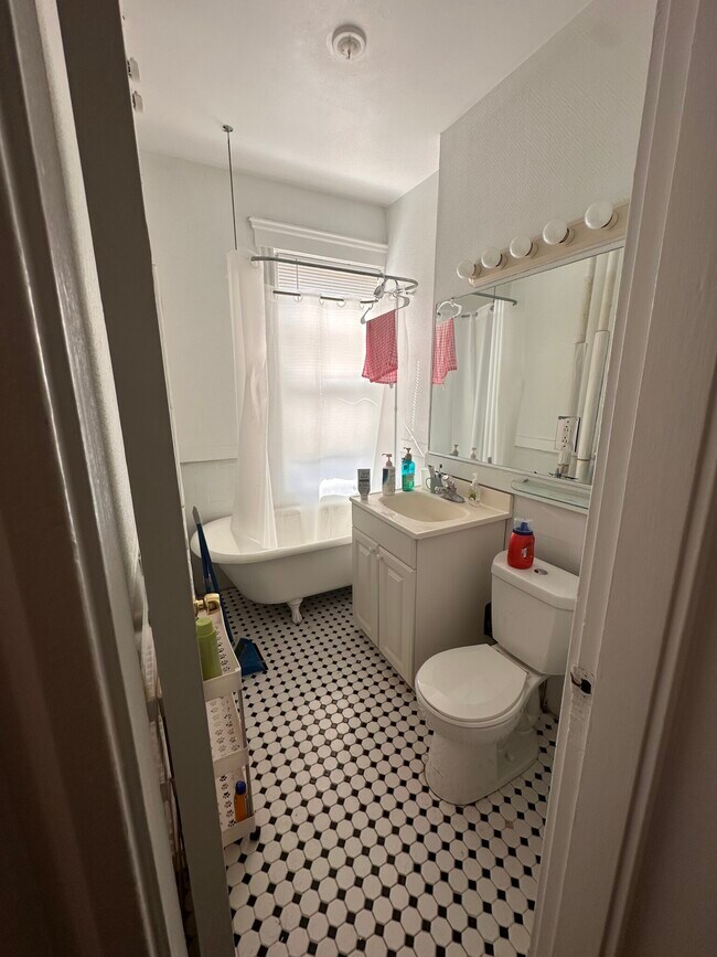 1286 Boylston St, Unit 20 in Boston, MA - Building Photo - Building Photo