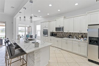 3671 Summerwind Cir in Bradenton, FL - Building Photo - Building Photo