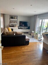 154 Komorn St in Newark, NJ - Building Photo - Building Photo