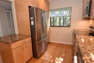 1601 Bayhouse Point Dr in Sarasota, FL - Building Photo - Building Photo