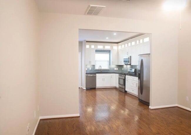 2237 Naomi St in Houston, TX - Building Photo - Building Photo