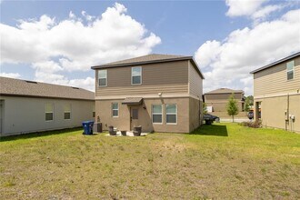 8688 Sportsman Lp in Groveland, FL - Building Photo - Building Photo