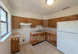 8603 Nassau Rd in Jacksonville, FL - Building Photo - Building Photo