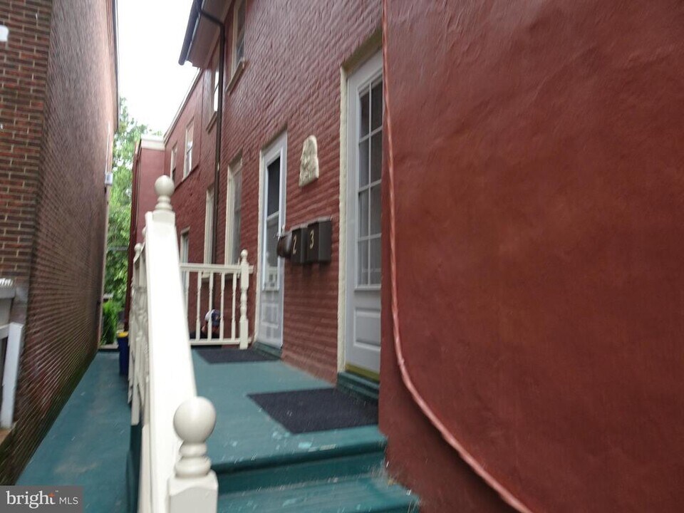 200 Delaware St in New Castle, DE - Building Photo