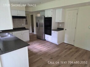 1920 Shoreline Trace SW in Grayson, GA - Building Photo - Building Photo