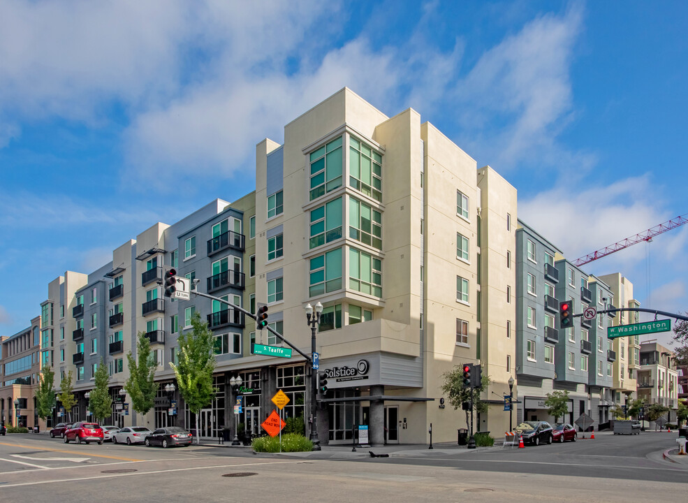 Solstice Apartments North in Sunnyvale, CA - Building Photo