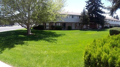26 Smithridge Park in Reno, NV - Building Photo - Building Photo