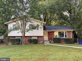 1216 Downs Dr in Silver Spring, MD - Building Photo