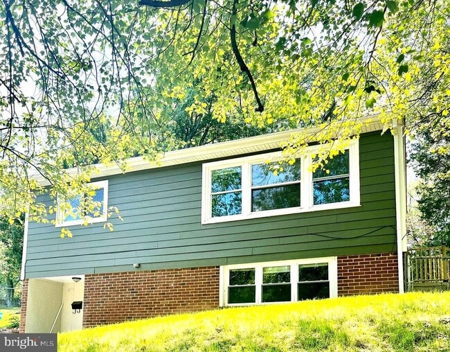 property at 13428 Greenacre Dr