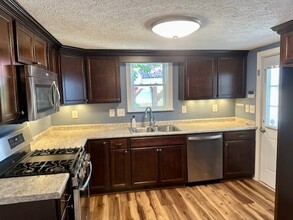 740 E Hudgens St in Cookeville, TN - Building Photo - Building Photo