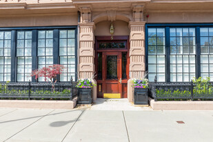 5 Arlington St in Boston, MA - Foto de edificio - Building Photo