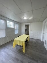 1072 Ellicott St, Unit 1 in Buffalo, NY - Building Photo - Building Photo