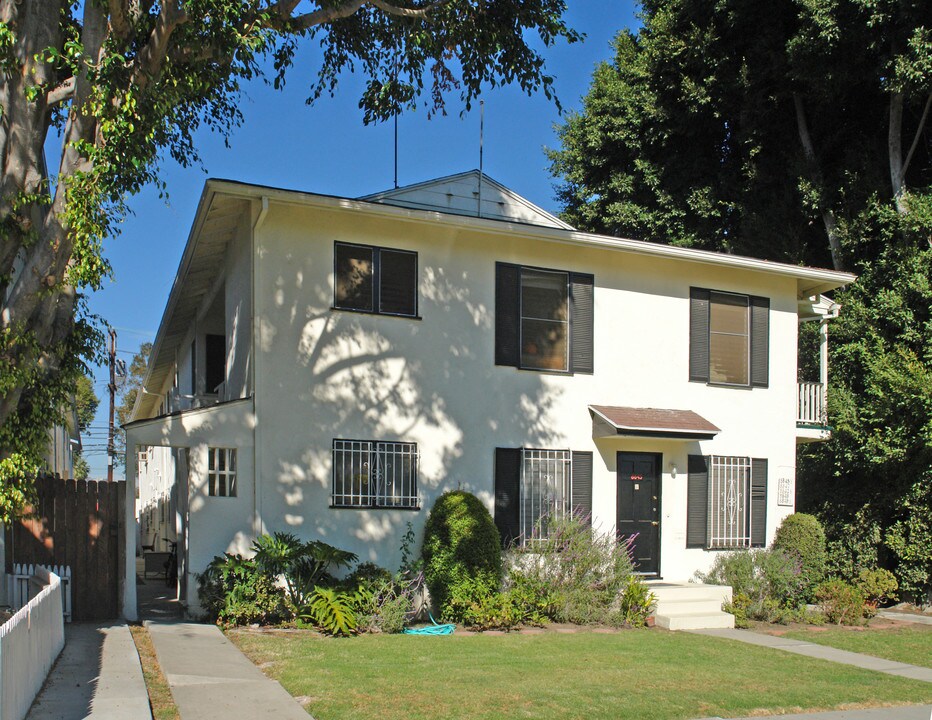 8845-8849 Alcott St in Los Angeles, CA - Building Photo