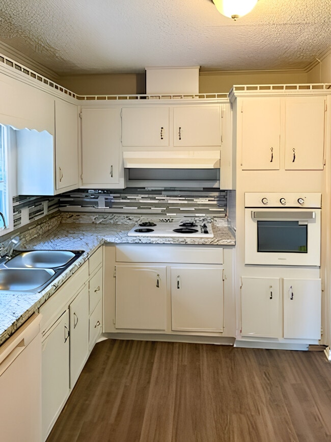 property at 2660 Burdett Rd