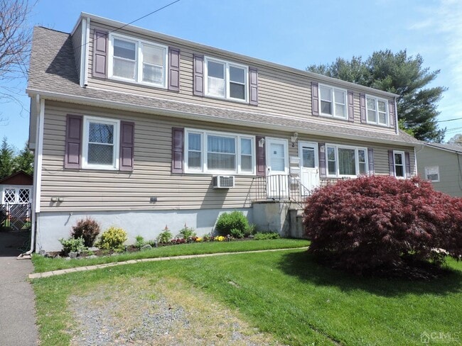 property at 2 Reade St