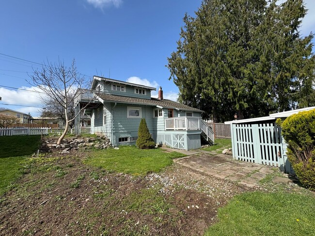 1103 K Ave in Anacortes, WA - Building Photo - Building Photo