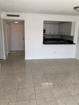 9301 SW 92nd Ave in Miami, FL - Building Photo