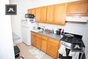 1340 Commonwealth Ave in Boston, MA - Building Photo